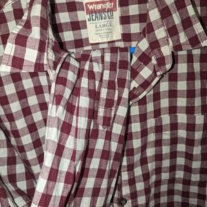 Men's Wrangler Button Up